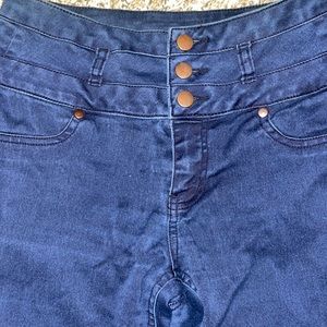 Fire Los Angeles jeans